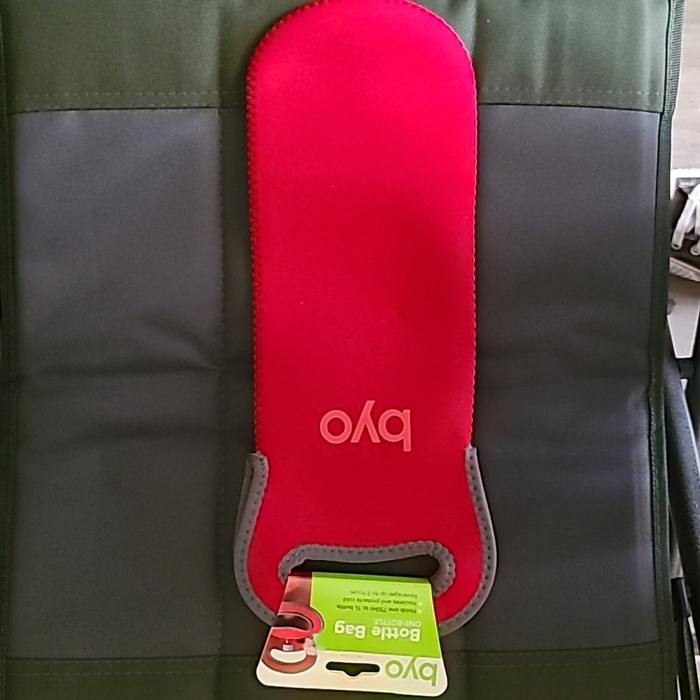 BYO bottle bag- one bottle NWT
